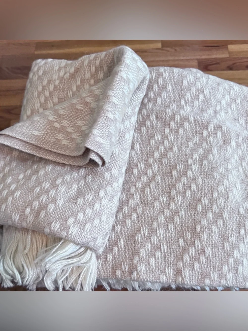 Vintage Pendleton Cream Textured 100% Virgin Wool Blanket with Fringe